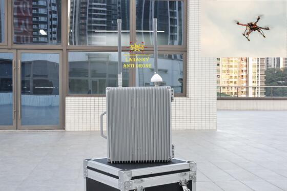 شراء LDK-AY-6 5 ~ 20KM نظام تعويض طائرات بدون طيار GNSS متعدد النطاقات الدولية يدعم GPS BDS GLONASS وأنظمة غاليليو لمكافحة الطائرات بدون طيار تصنيع عبر الإنترنت